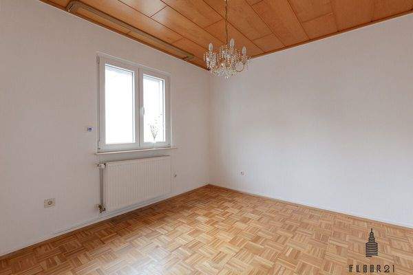 Schlafen / Büro / Gäste im Erdgeschoss