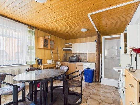 CAM01708G0-PR0085-STILL023