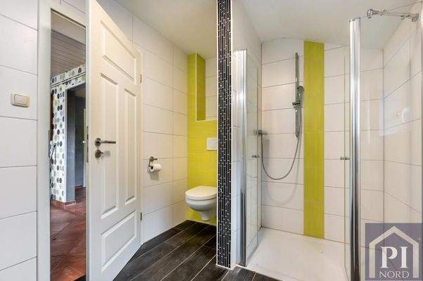 Modernisiertes Duschbad