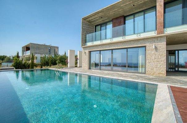 726897-detached-villa-for-rent-in-pegia-sea-caves_