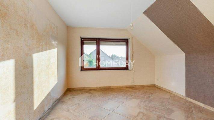 1. OG Schlafzimmer 1