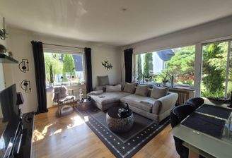 Wohnung EG rechts