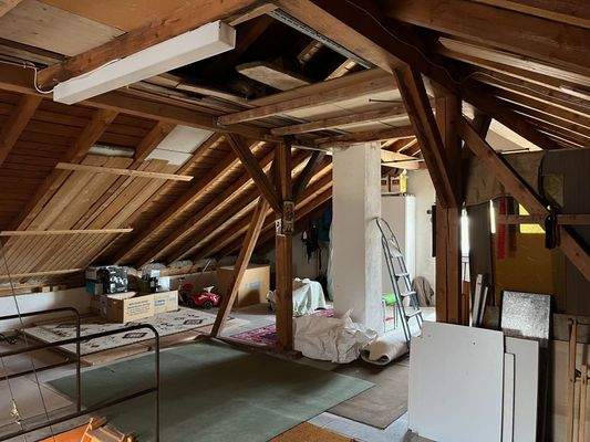 Dachboden (2).jpg