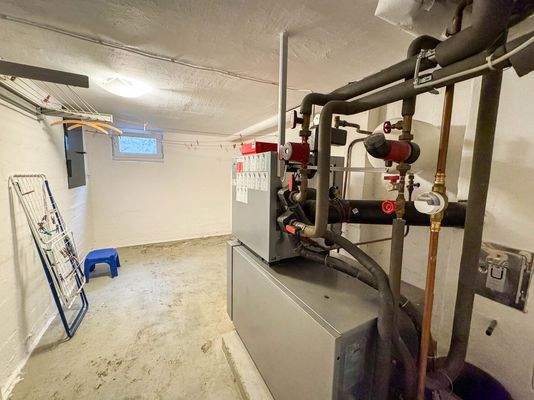 Gemeinschaftlicher Trockenraum im Keller