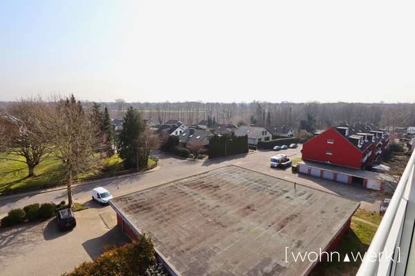 Blick vom Balkon.png