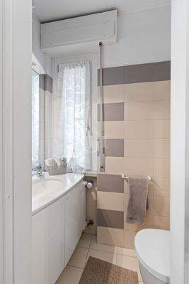 Badezimmer im Erdgeschoss