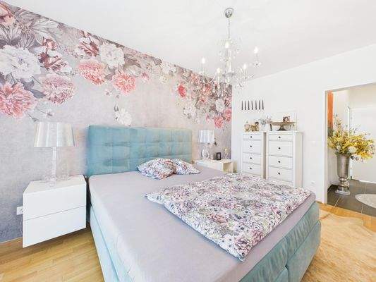 Schlafzimmer 2