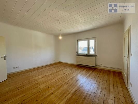 Wohn-/ Esszimmer