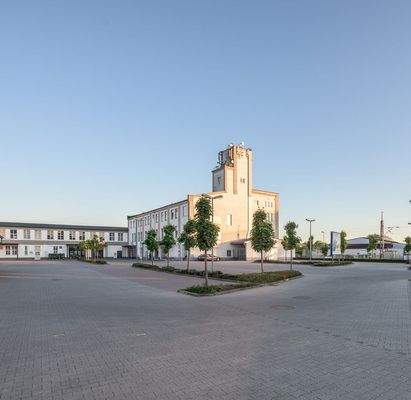 Bruckmühl Wolldeckenfabrik Parkplatz