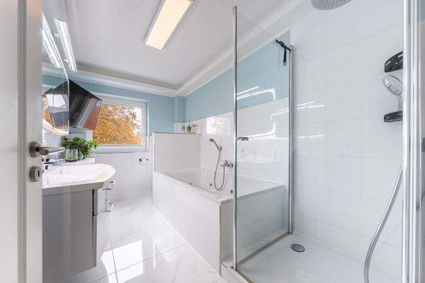 DI - Forbes Global Properties