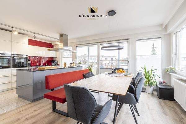 Essbereich mit Küche