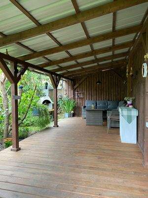 Überdachte Terrasse