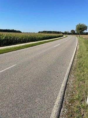 Brunnthalerstr. n. Westen Richtung Brunnthal