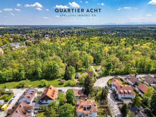 QVIII - Lage.Lage.Lage.