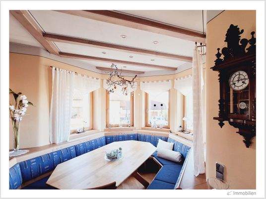 144-2025 Essbereich.jpg