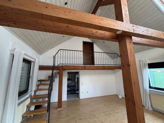 Zugang vom Wohnraum zum Schlaftrakt