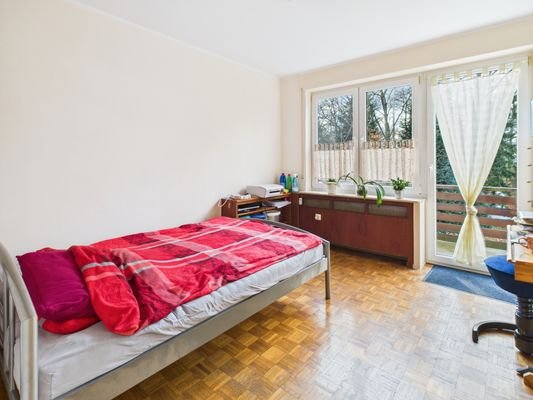 Schlafzimmer (I. OG)