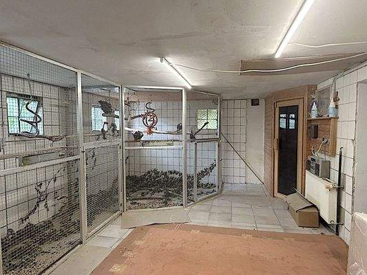 Stallgebäude mit Sauna und Anschluss für Dusche: W