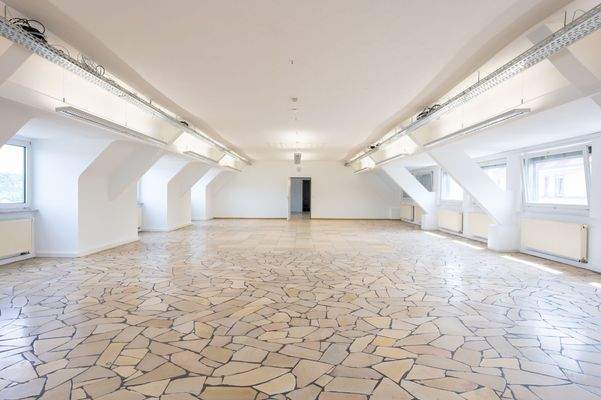 Großraumbüro Bild 1