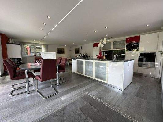 Küchen- & Essbereich