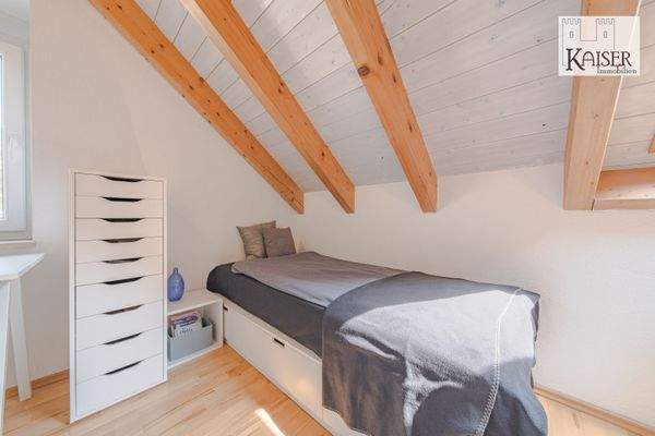 3 - 6-ZimmerWhg. OG+DG, Teil Whg. DG (13)