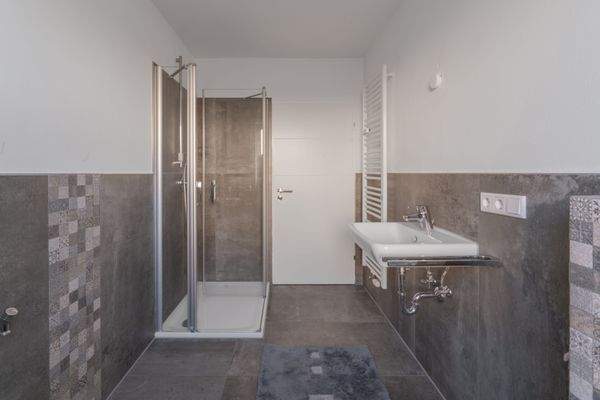 Innenansicht: EG (Wohnung Links)