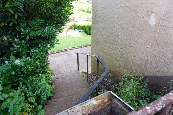 Treppanabgang zum Garten