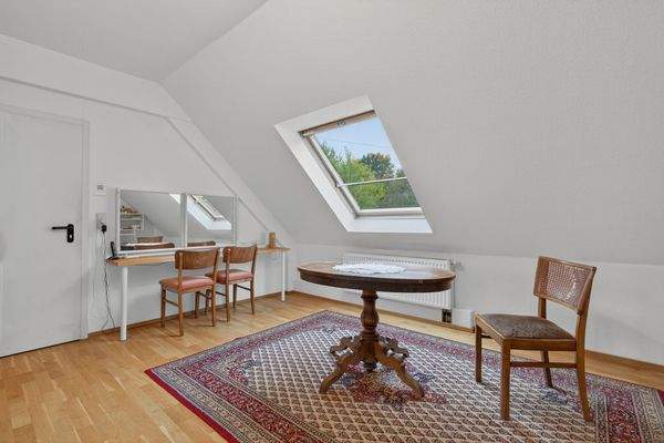 Gardarobe Künstlerwohnung