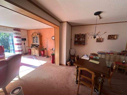 Offener Wohn und Esszimmerbereich