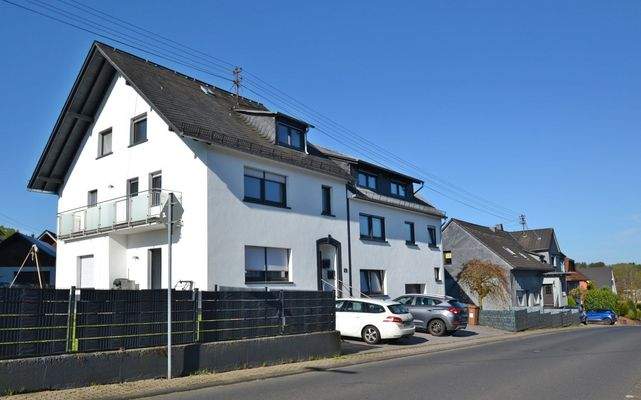 Vierfamilienhaus vgl. Beschreibung