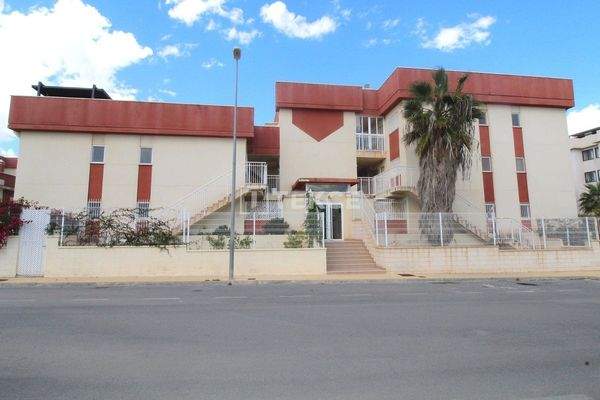 Move in Ready Apartments for Sale in Lomas de Cabo Roig