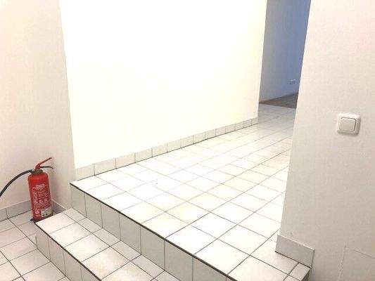 Zugang zum Waschraum