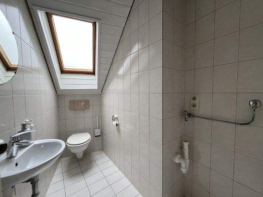 Dachgeschoss - Gäste-WC