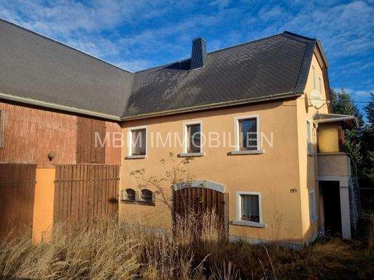 Wohnhaus mit Scheune