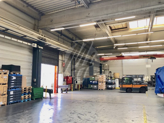 INFOS UNTER: 06171-586000