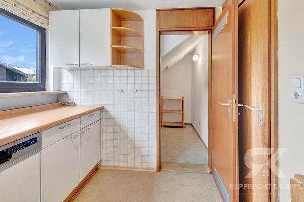 Küche - Abstellkammer