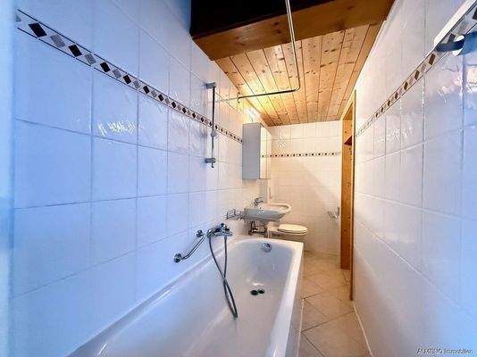 Wohnfreude pur unter einem großen Dach (17)