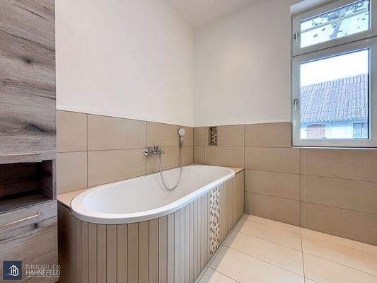 Teilansicht, Tageslichtbad 1-OG-links