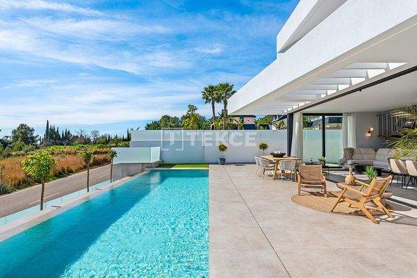 Elegant Detached Luxurious Villas with Pools in Polop Alicante