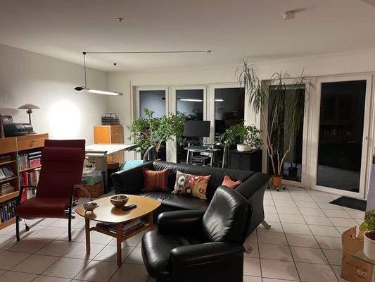 Wohn- Essbereich .jpg