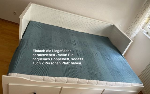 Wohnung stuttgart Vaihingen Bett.jpeg