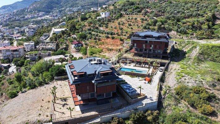 Stylish-Design Apartments in Alanya Cikcilli in Nature