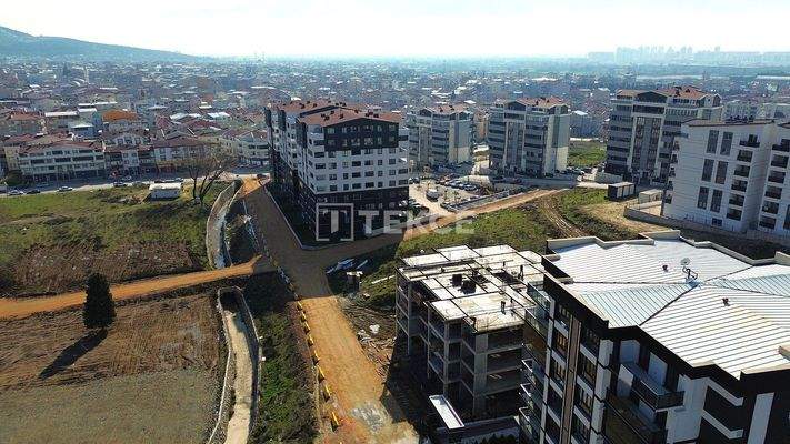 Apartments in a Complex with Pool in Demirtaş Osmangazi