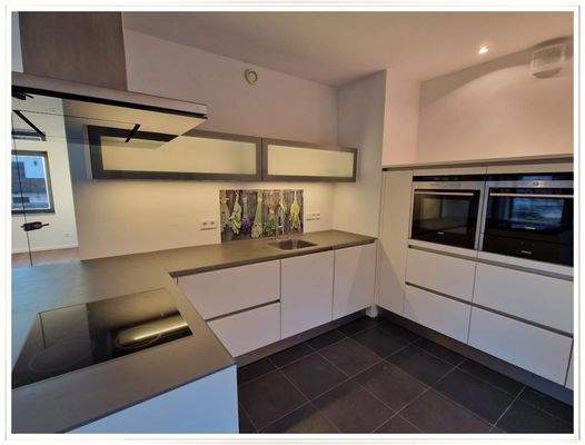 Moderne Klasse-Küche