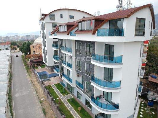 Ready-to-move Apartments with Sea and City Views in Alanya Mahmutlar