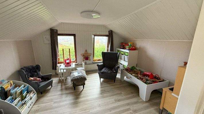 Zimmer im Dachgeschoss