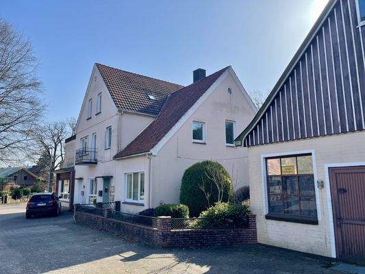 1916 errichtet und 1978 erweitert.