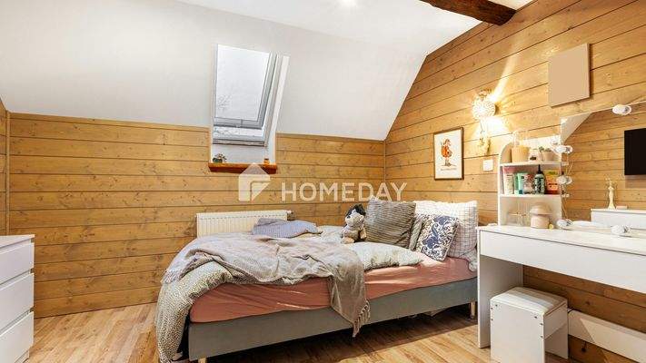 1. OG Kinderzimmer 1 1