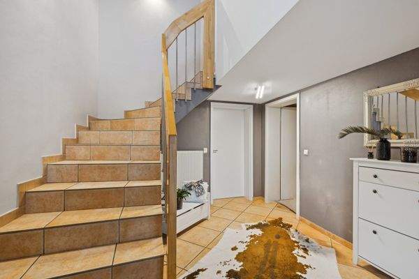 Flur / Treppenaufgang