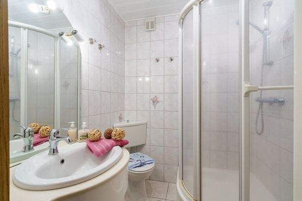 Badezimmer Einliegerwohnung